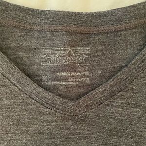 Patagonia Heather Gray Baselayer Tee, Sz. M.